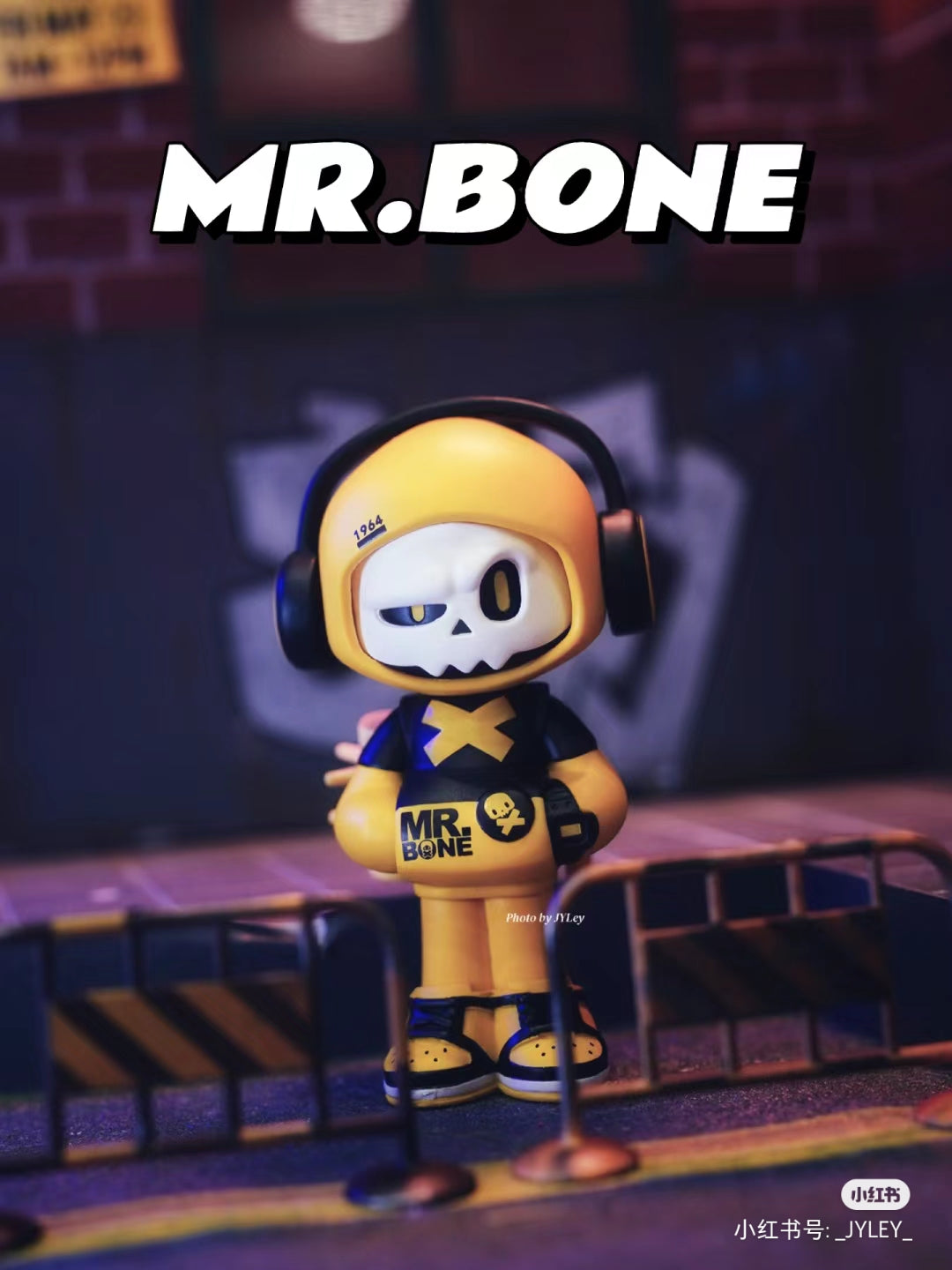 Mr Bone Skull hero series Mini blind box
