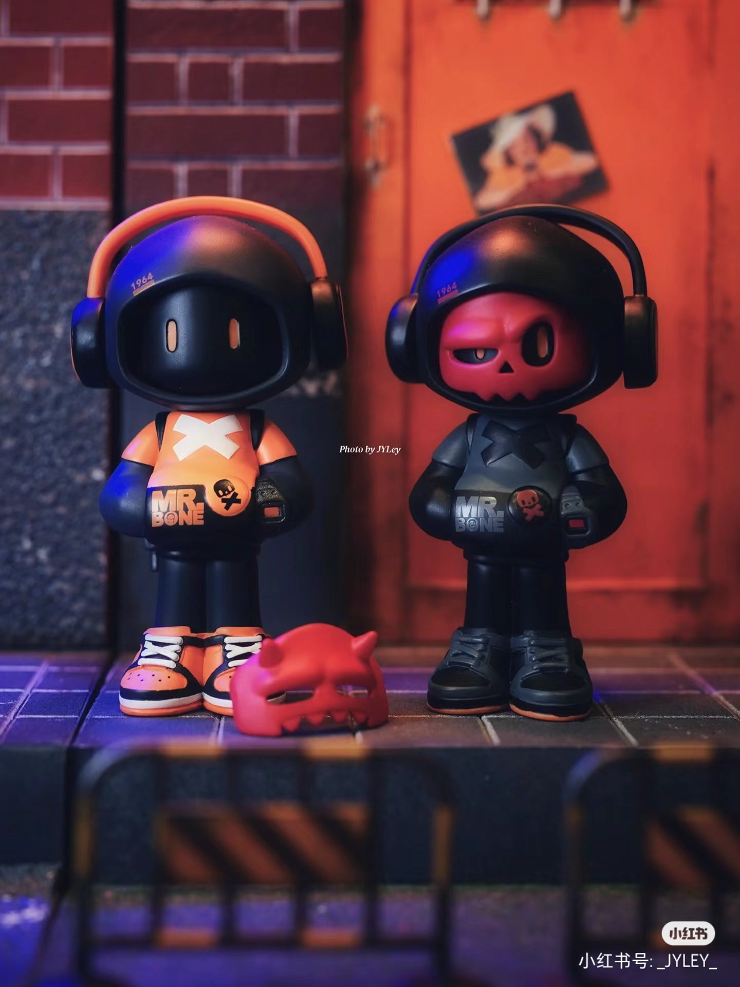 Mr Bone Skull hero series Mini blind box