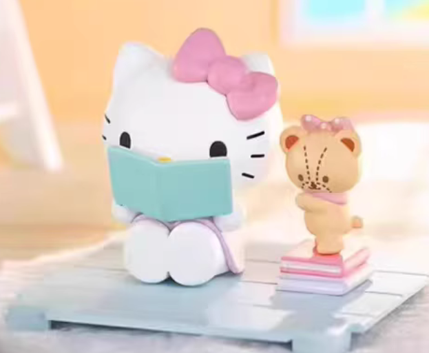 Sanrio Hello Kitty Sweetheart Playmate Series Blind Box